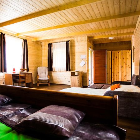 Szatmar Beregi Elmenyliget Apart otel Fehérgyarmat Dış mekan fotoğraf