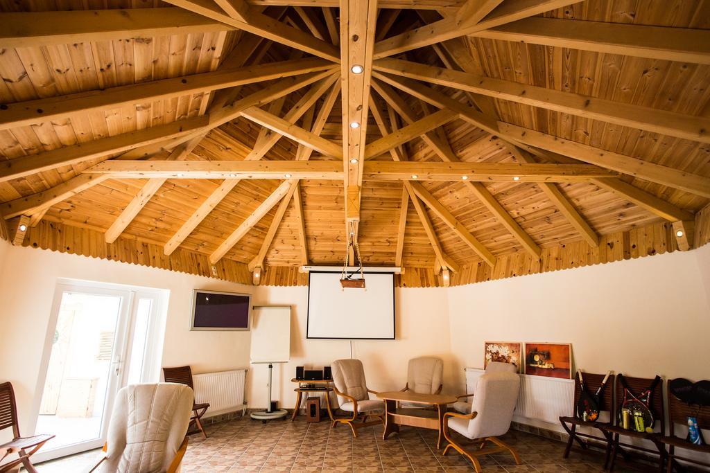 Szatmar Beregi Elmenyliget Apart otel Fehérgyarmat Dış mekan fotoğraf
